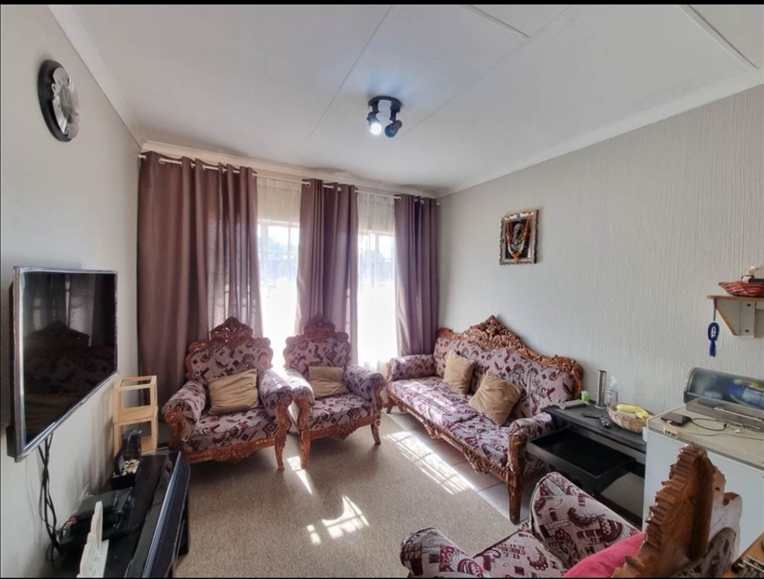 Townhouse for sale in Bezuidenhout Valley, Johannesburg