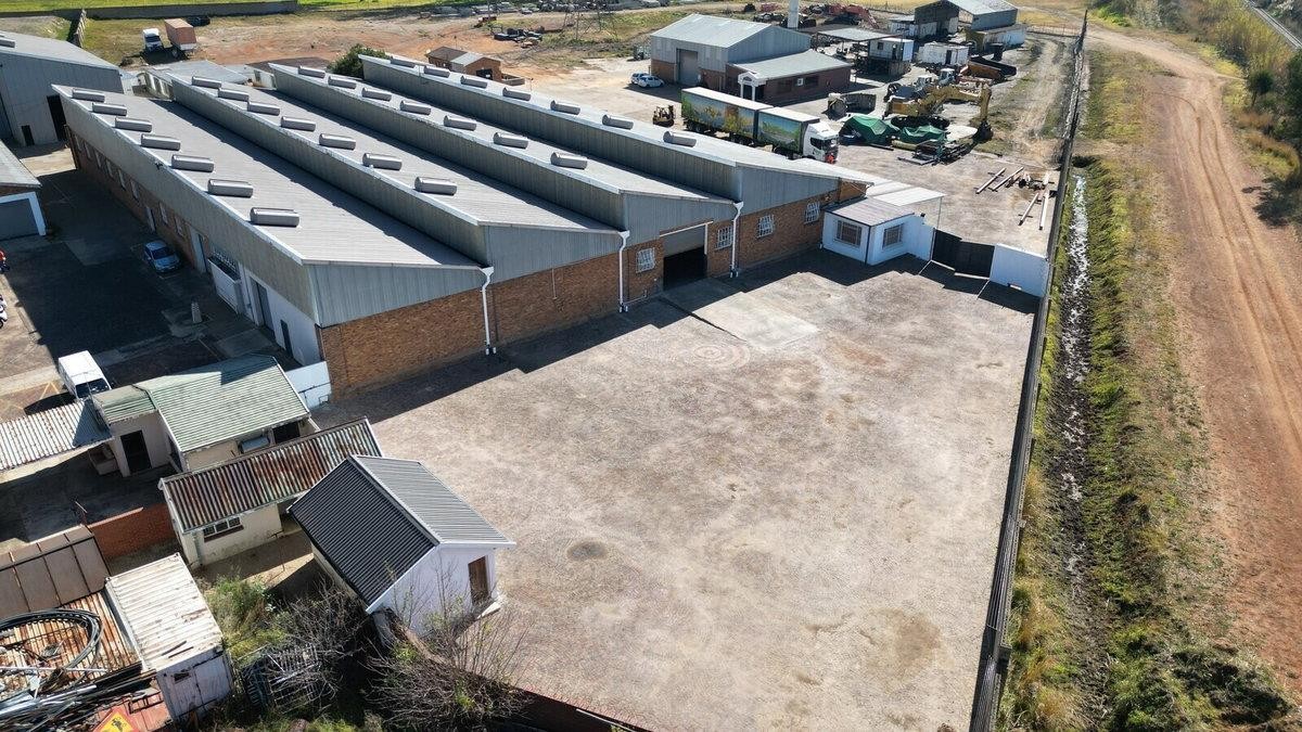 Industrial Property for rent in Apex, Brakpan, 1530 m²