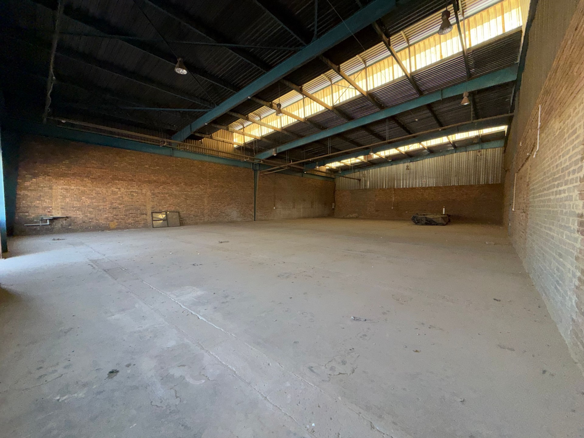Factory To Let in Pilkingtons Industrial Park, Meyerton 3