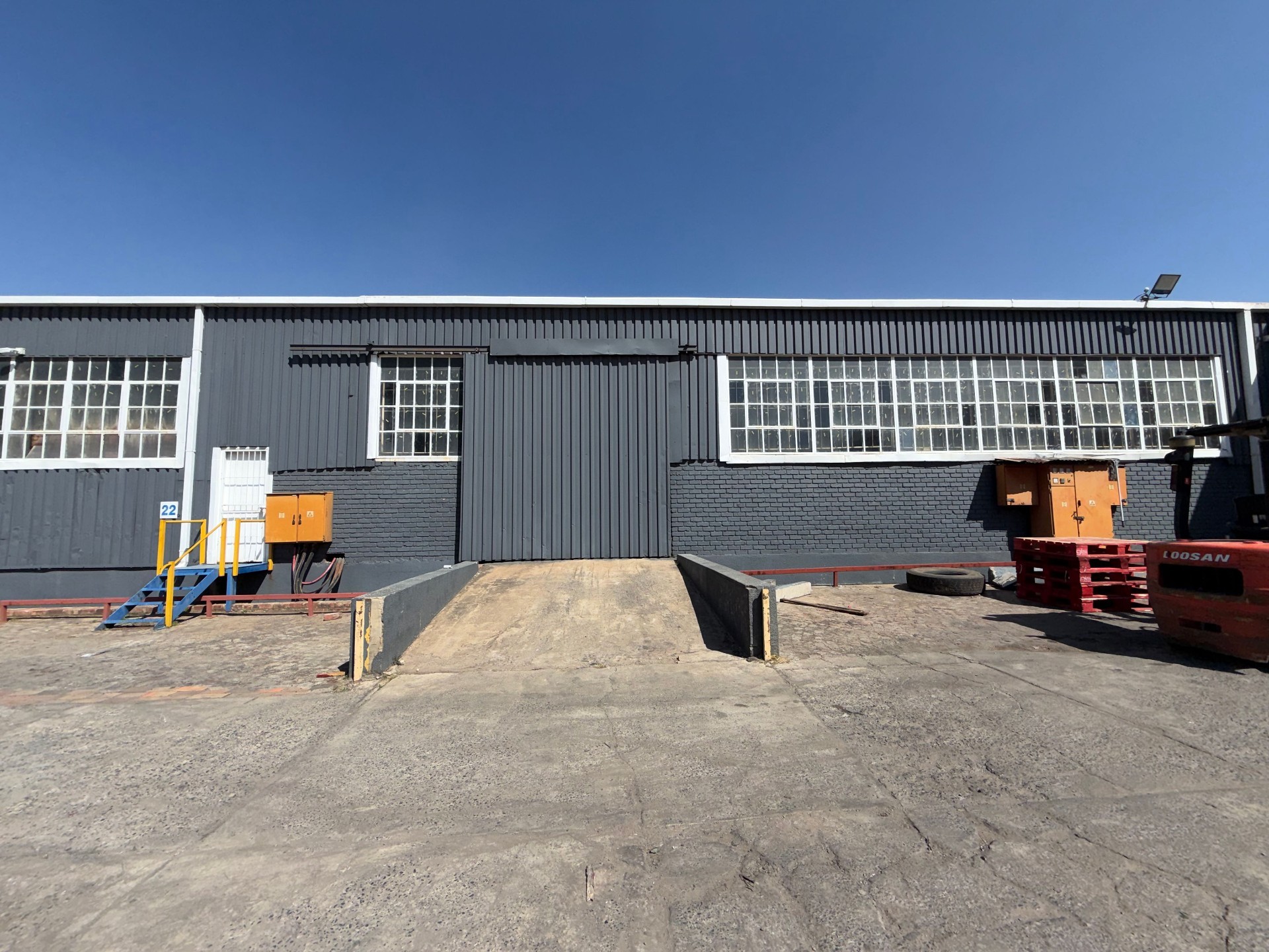 Warehouse To Let in Pilkingtons Industrial Park, Meyerton
