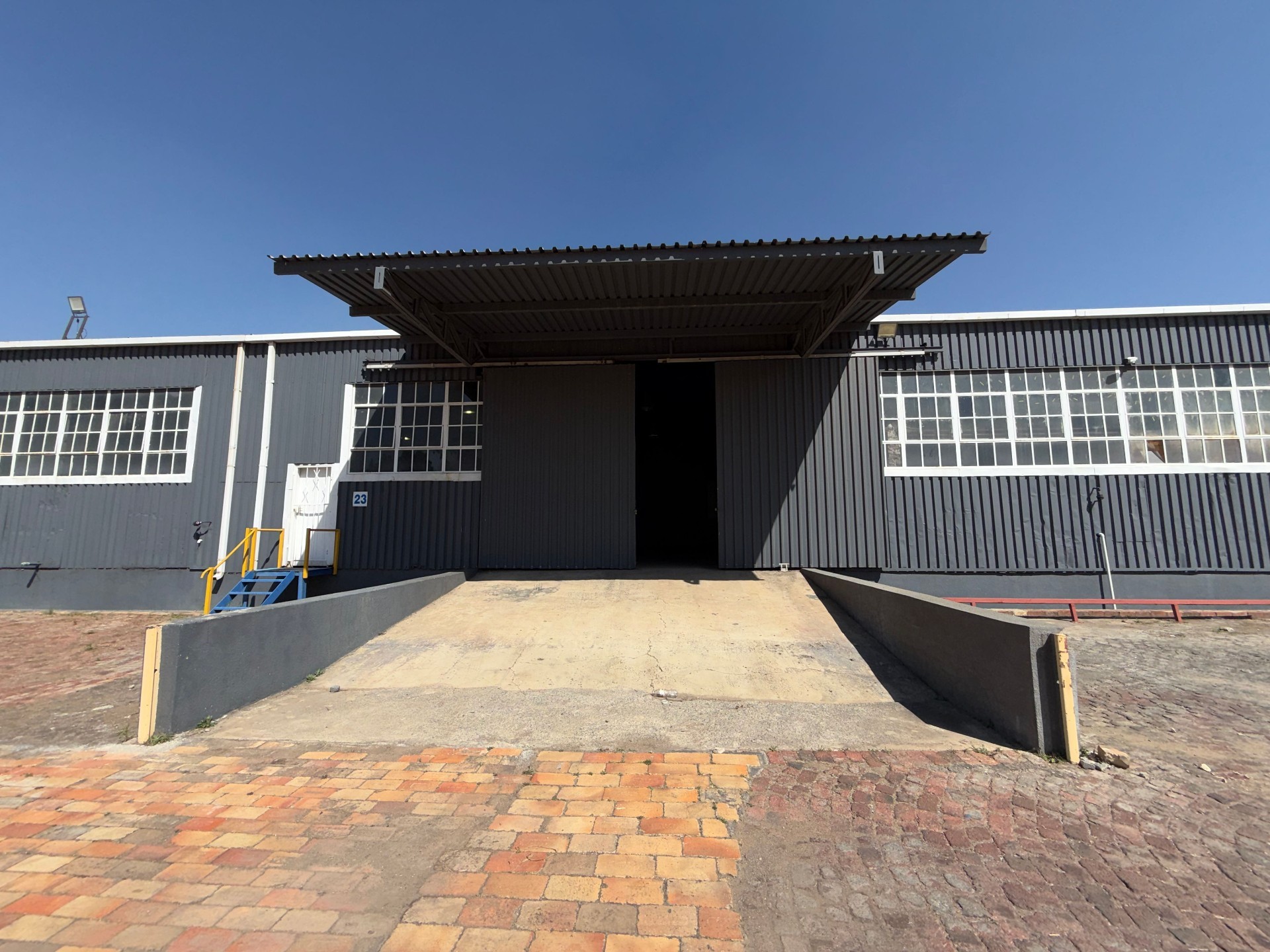 Factory To Let in Pilkingtons Industrial Park, Meyerton