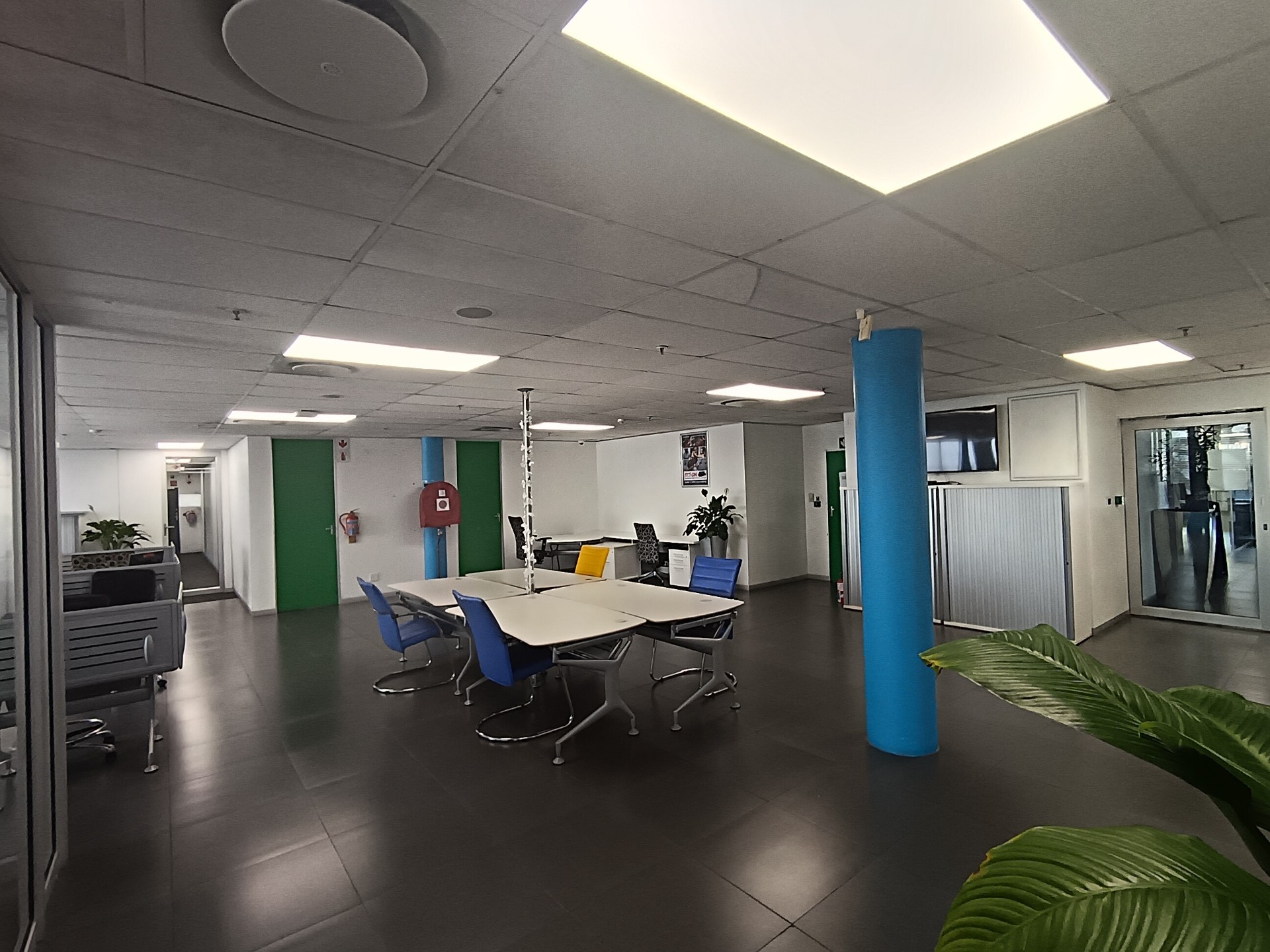 Office for rent in Umhlanga Ridge, Umhlanga, KwaZulu Natal, 1523 m²
