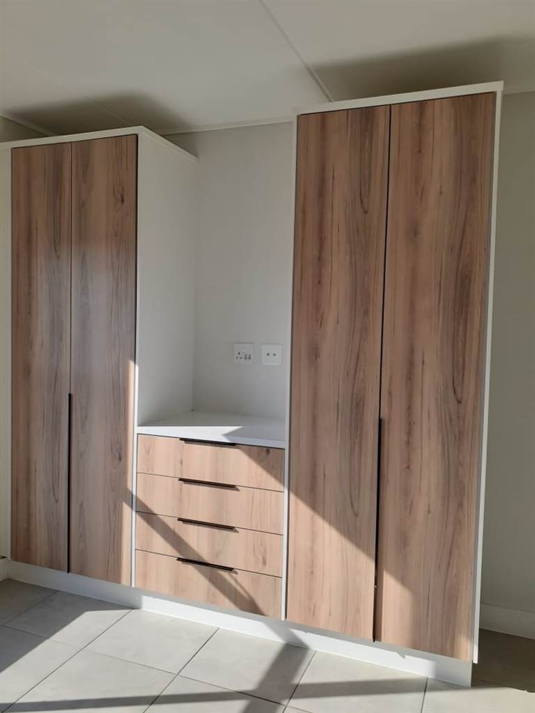 Apartment To Rent in Waterfall, Midrand 4