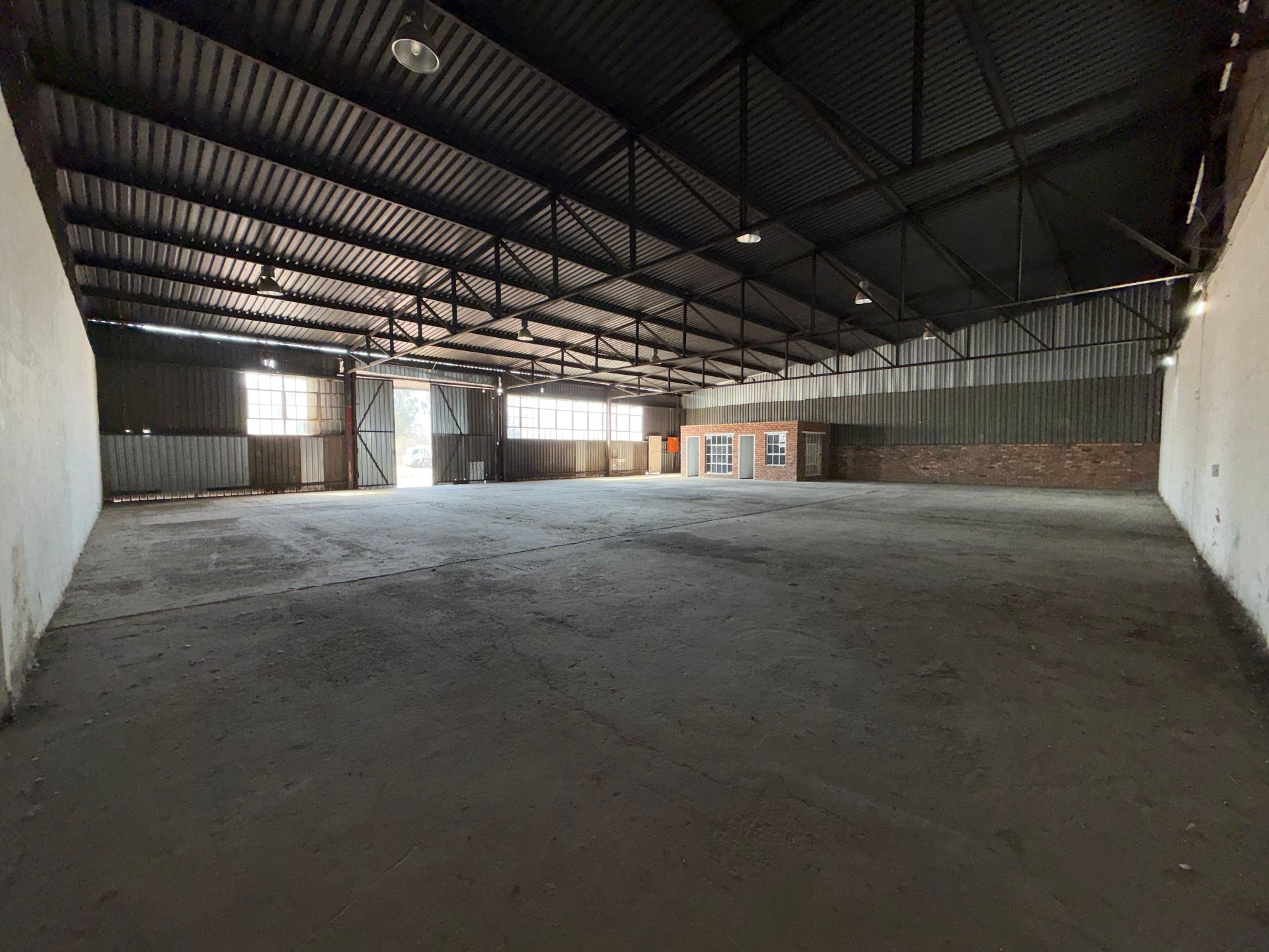 Factory with Offices To Let in Pilkingtons Industrial Park, Meyerton 4
