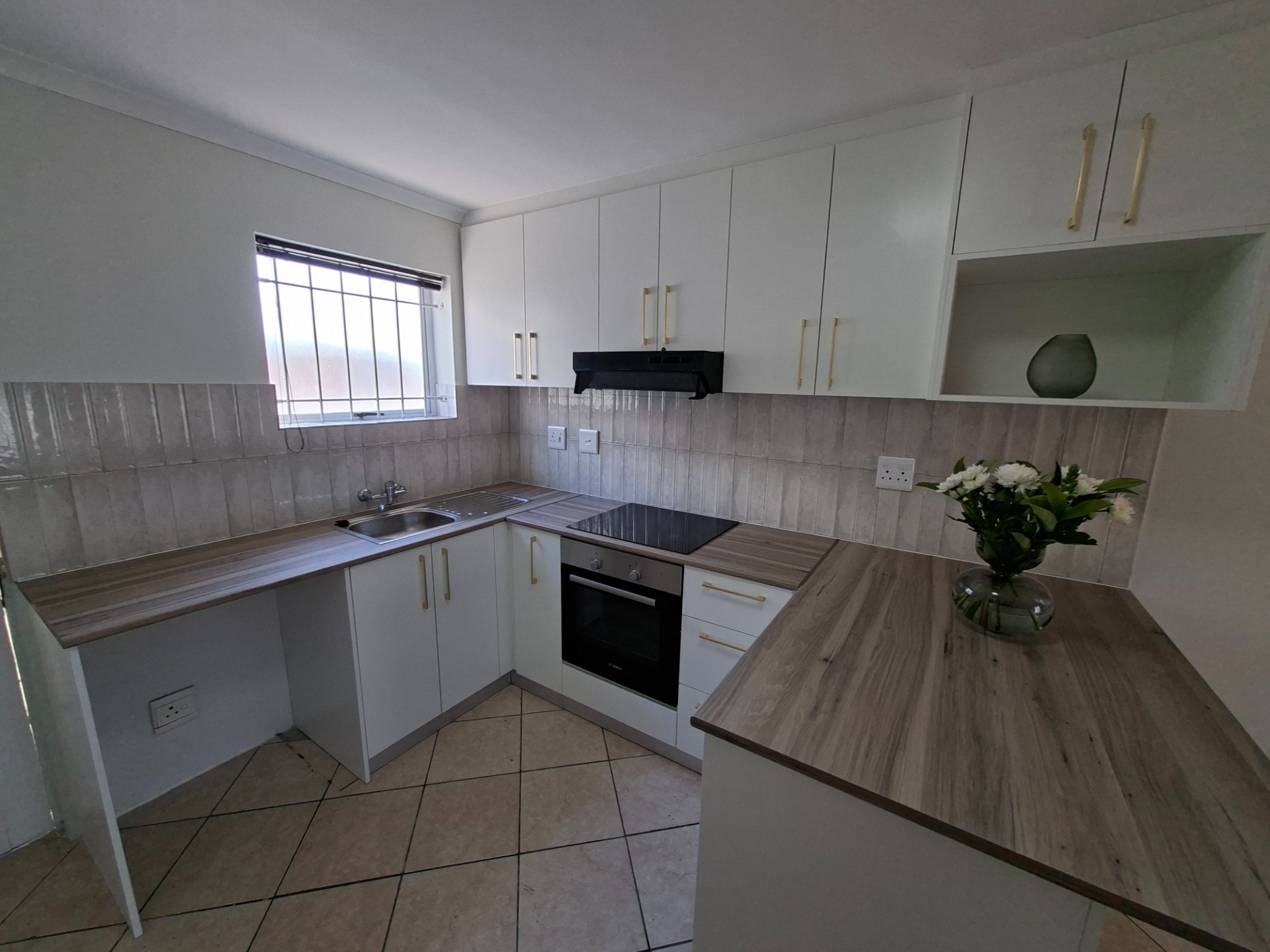 1 Bedroom Loft Apartment To Rent in Durbanville Central Durbanville Western Cape 5