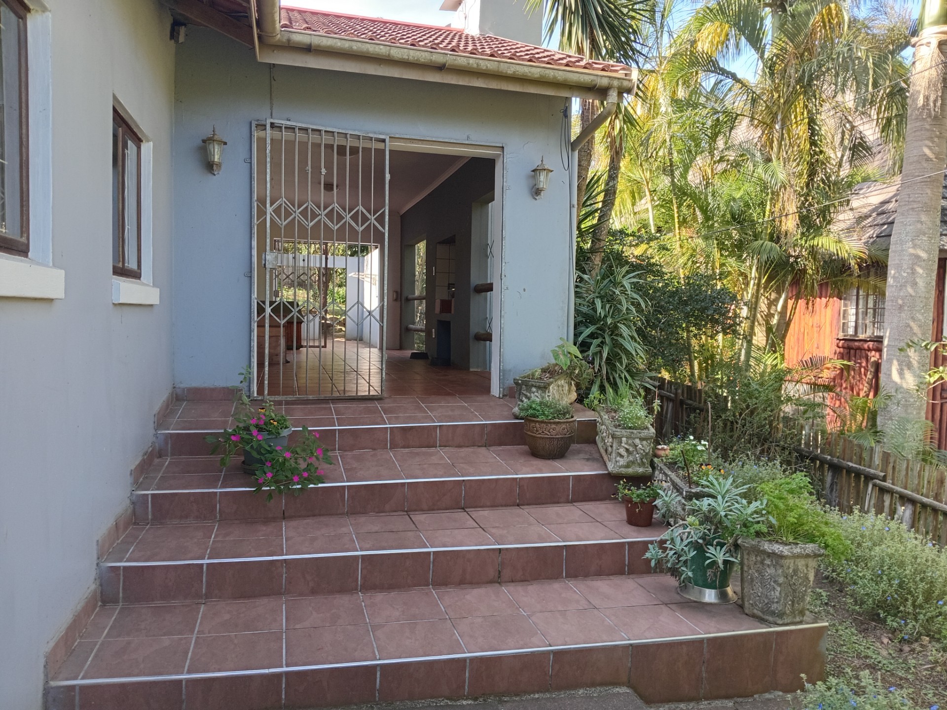 House for sale in Leisure Bay, Port Edward, KwaZulu Natal, 225 m²