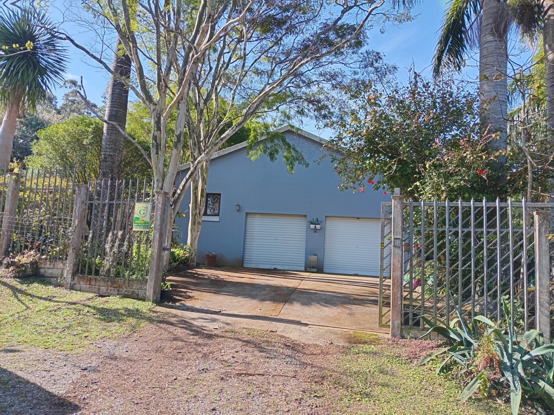 House for sale in Leisure Bay, Port Edward, KwaZulu Natal, 225 m²