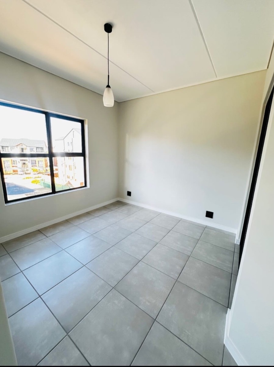 Modern 2 bedroom apartment To Rent in Willow Park Manor, Pretoria 2