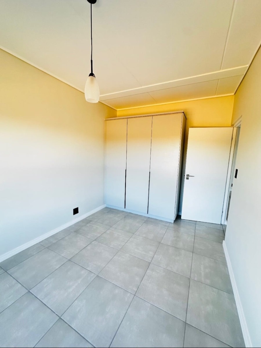 Modern 2 bedroom apartment To Rent in Willow Park Manor, Pretoria 3