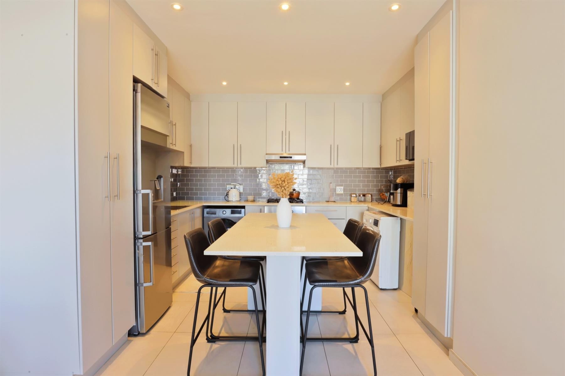 Apartment for sale in Beachfront, Table View, Blouberg