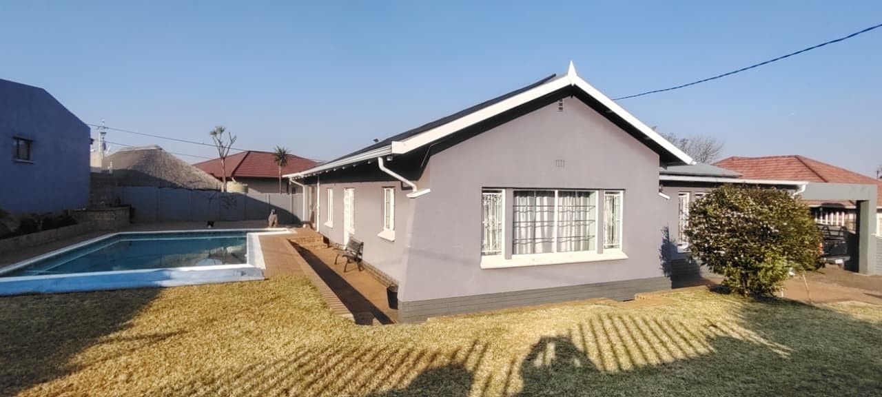 House for sale in Homestead, Germiston, 21 Elberfield Avenue, Homestead, Germiston, Gauteng, 788 m²