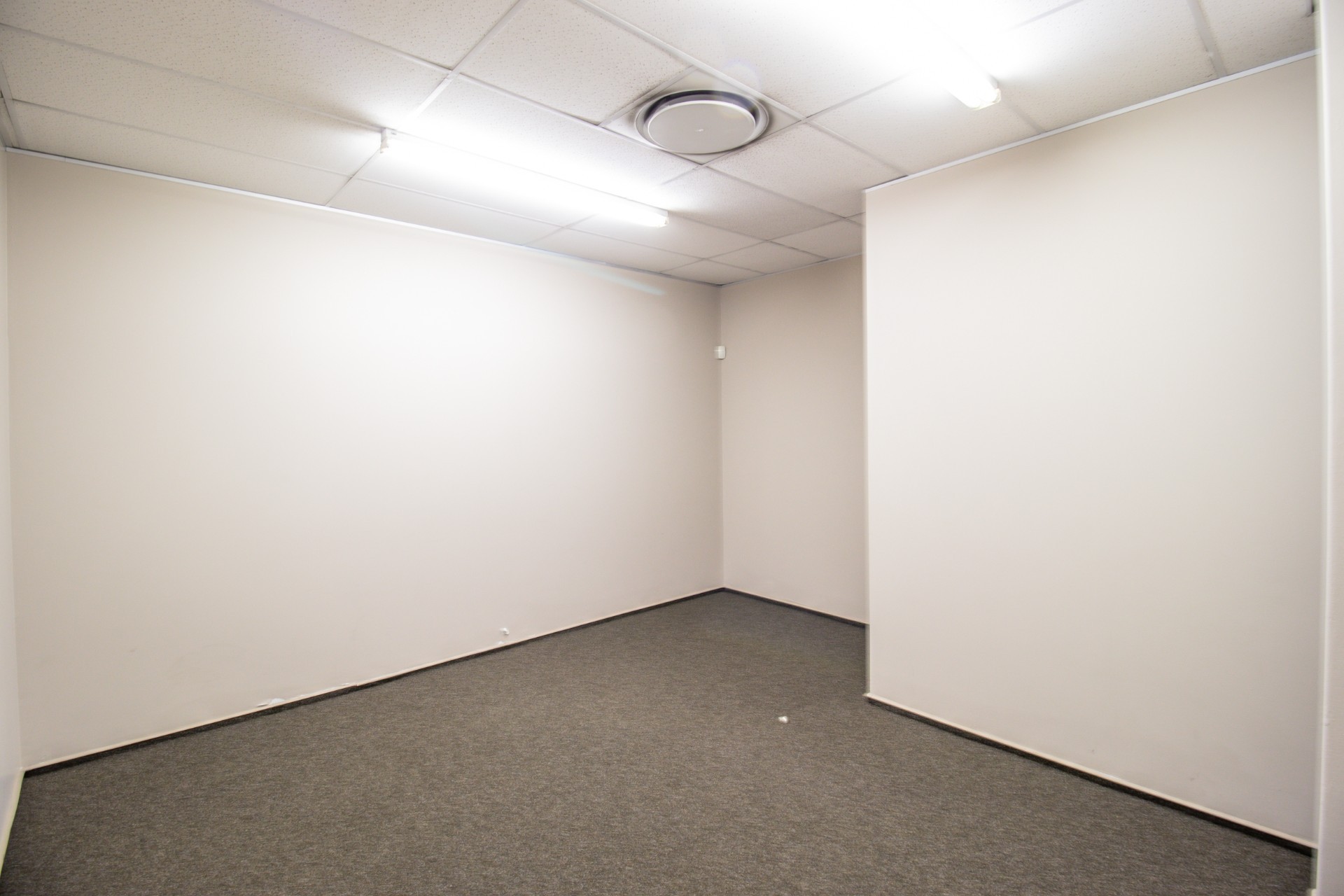 Commercial Property for rent in Johannesburg Central, Johannesburg, 46 m²