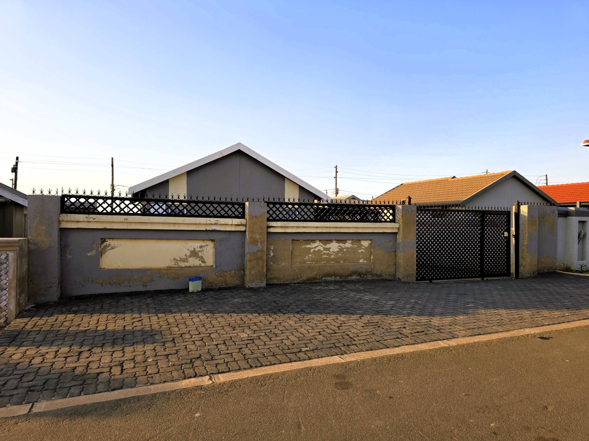 House for sale in Gem Valley, Pretoria, 50 m²