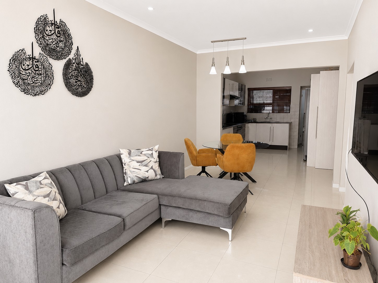 House for sale in Rondebosch East, Cape Town, 91 m²