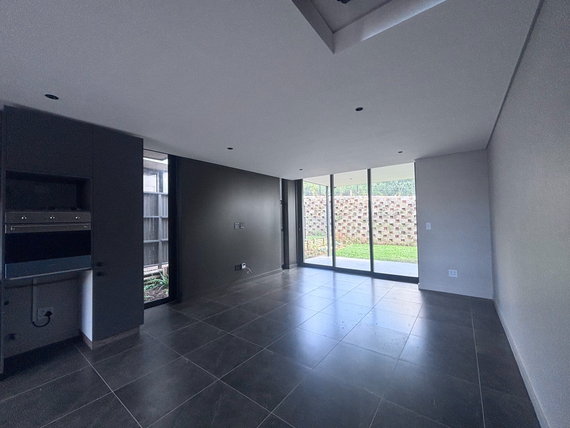 TWO BEDROOM LIVING DONE THE ELALENI WAY 5