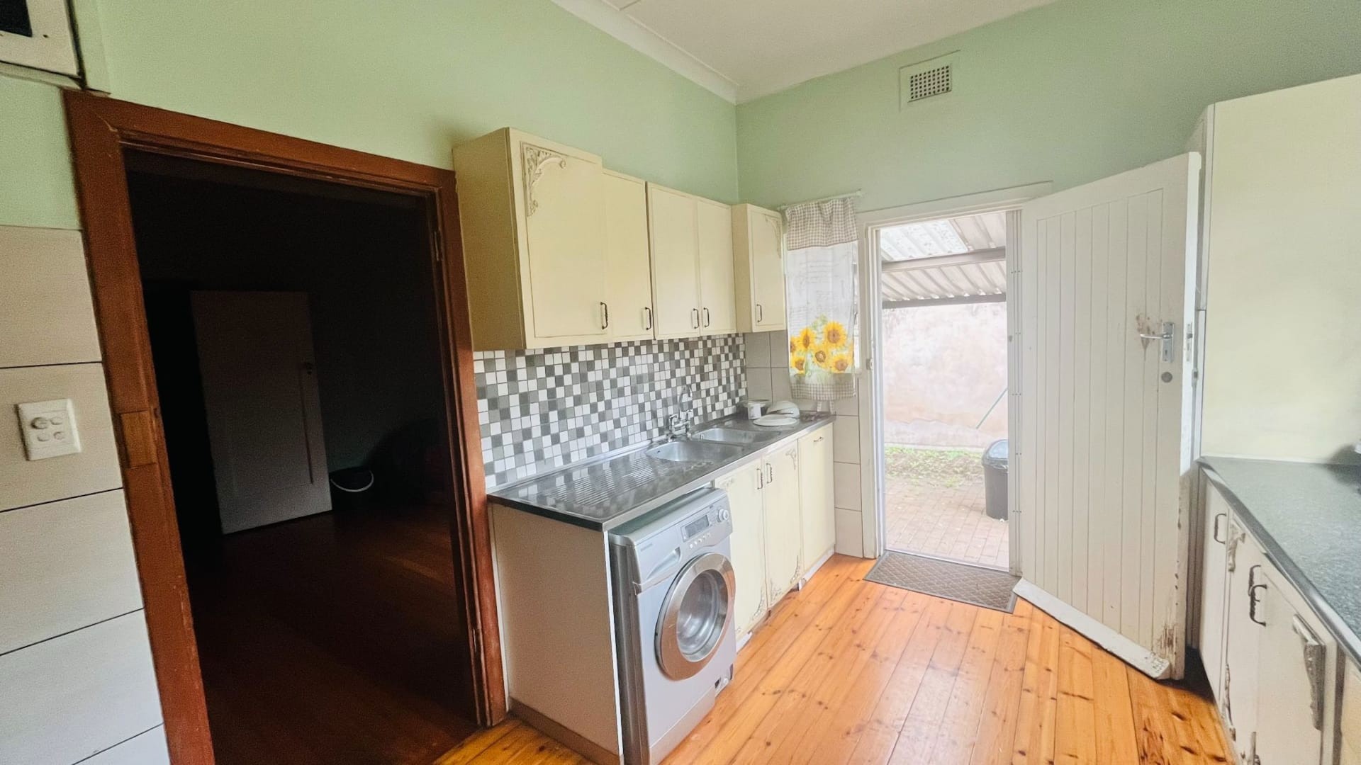 House for sale in Scottsville, Pietermaritzburg, KwaZulu Natal, 1012 m²