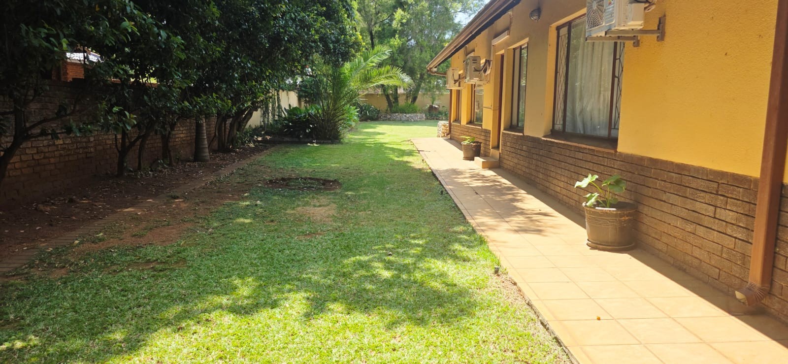 Guest House for sale in Clubview, Centurion, 822 m²
