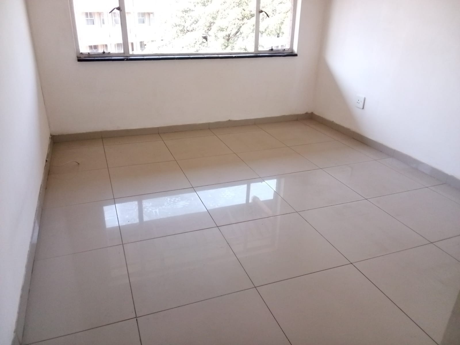 Apartment for rent in Essenwood, Durban, KwaZulu Natal