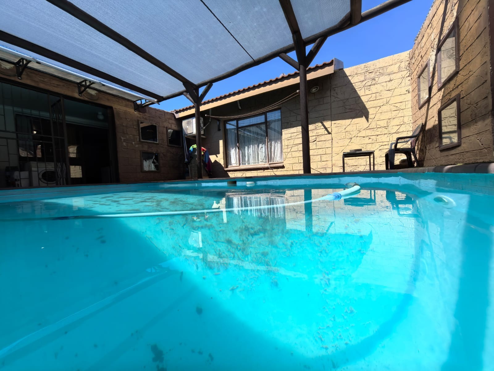 Family Haven with Flat giving Income Potential in South Ridge, Kimberley