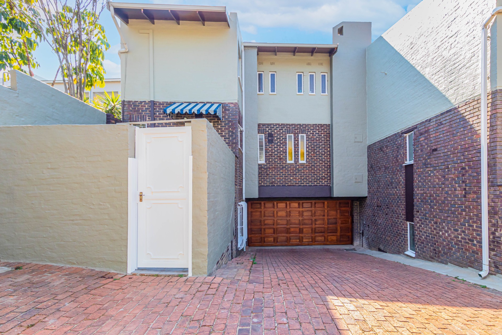 Townhouse for sale in Atholl, Sandton, 233 m²