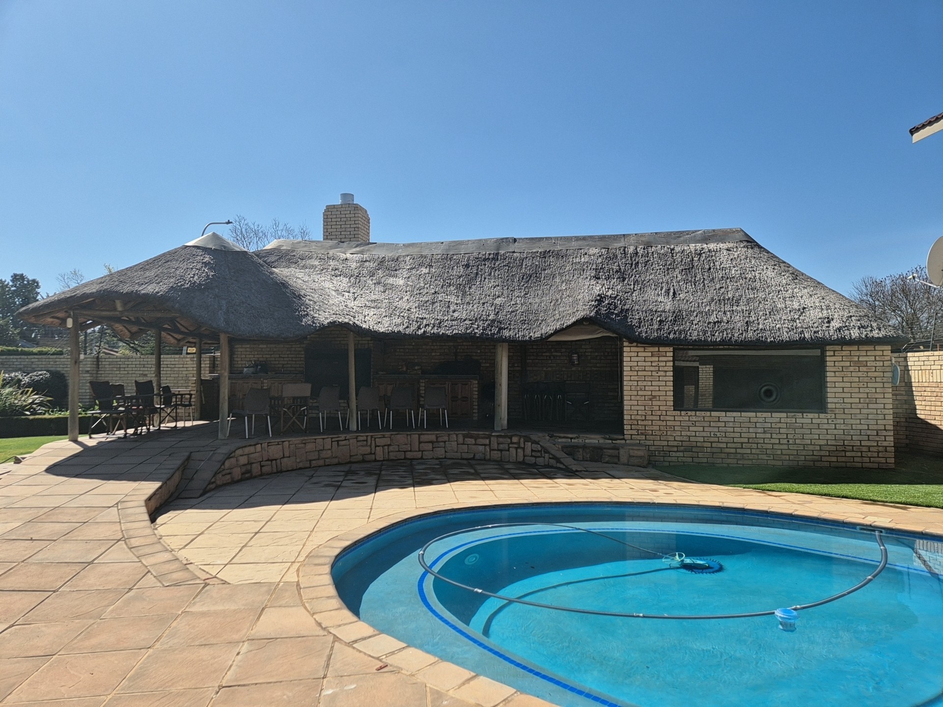 House for sale in Van Der Hoff Park, Potchefstroom, North West, 557 m²