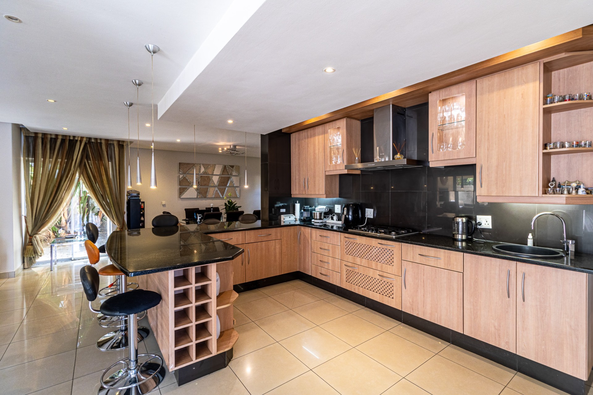 House for sale in Fourways, Sandton, 430 m²