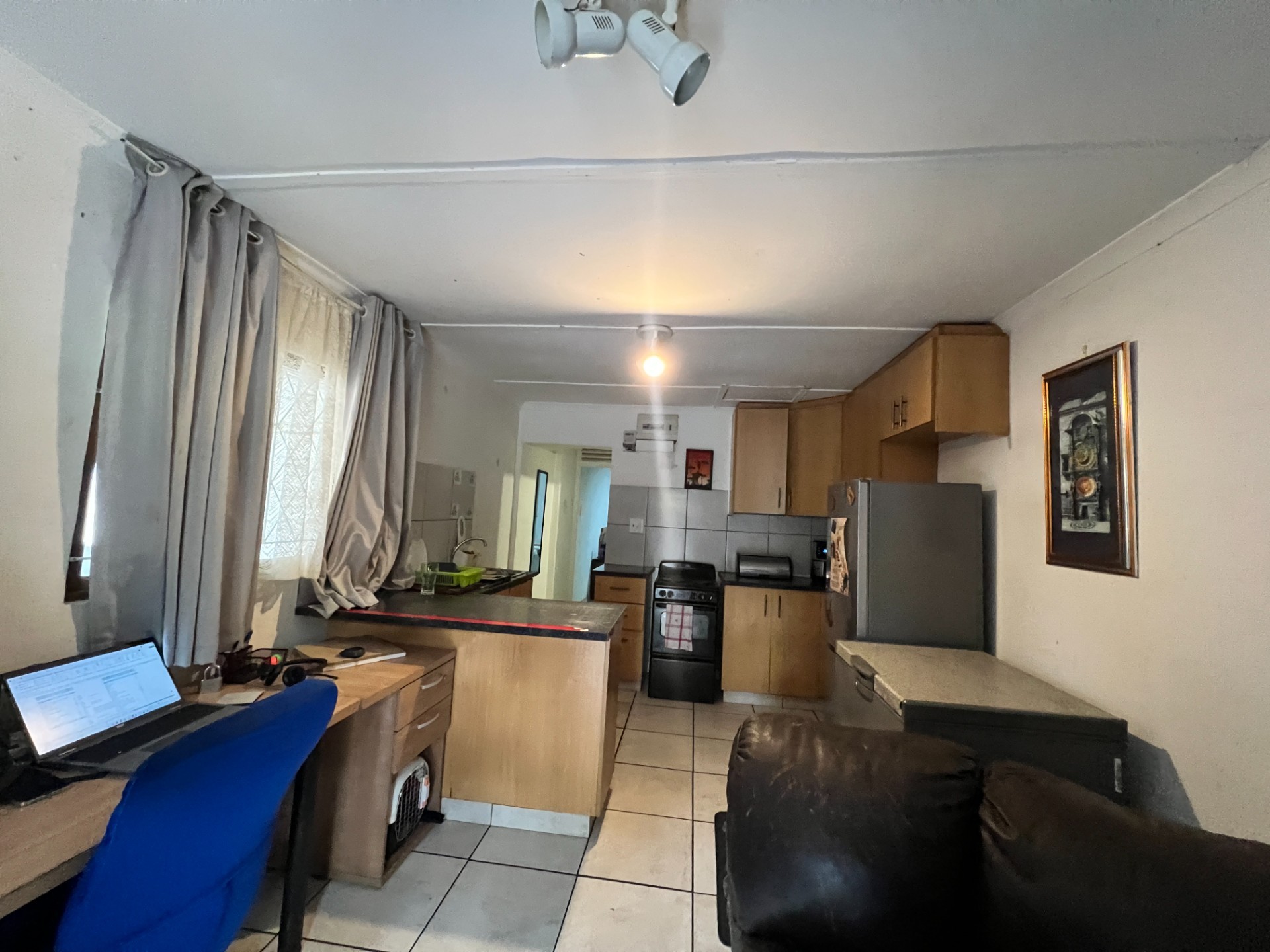 Cottage for rent in Berea West, Durban, KwaZulu Natal, 50 m²
