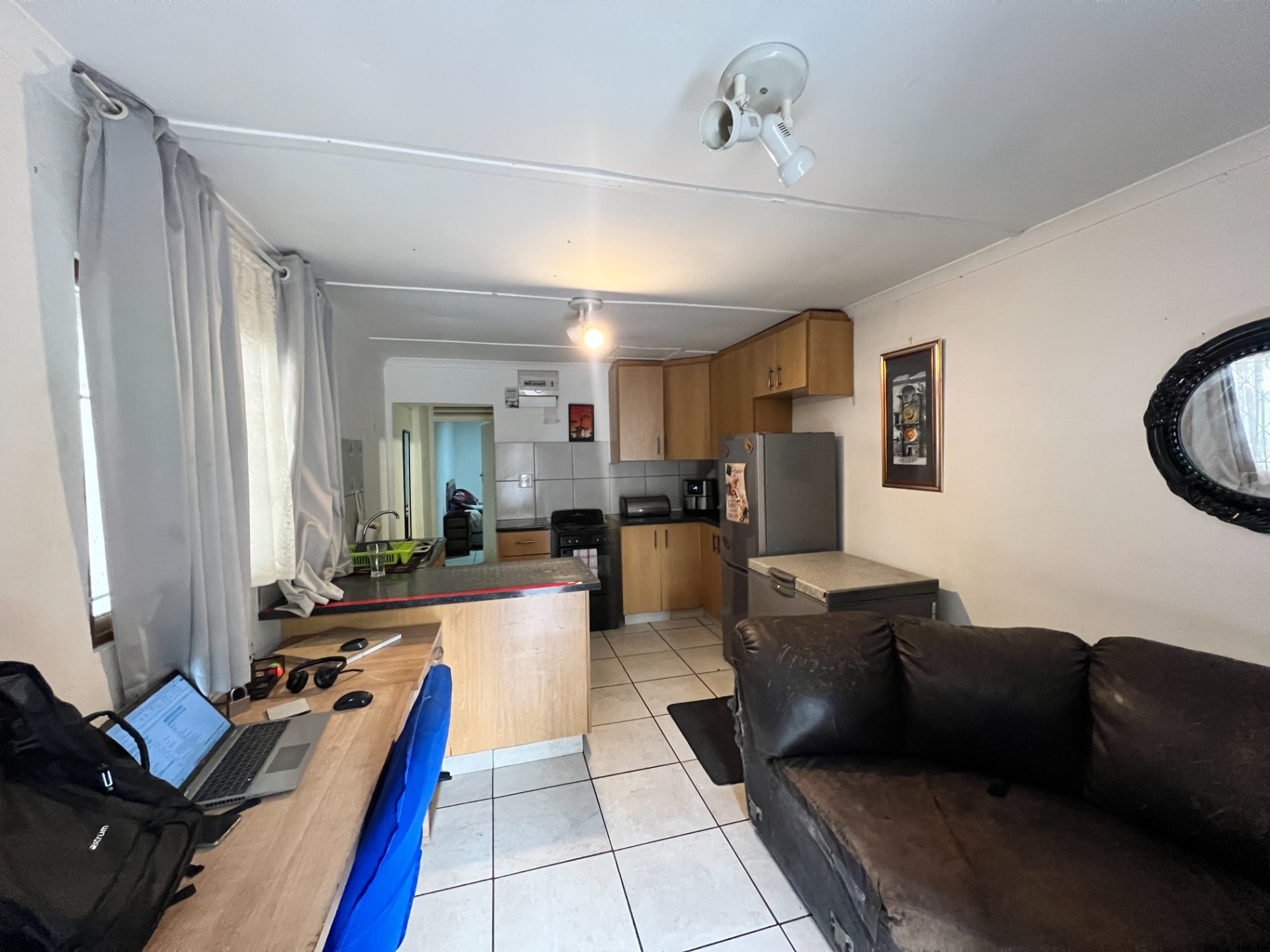 Cottage for rent in Berea West, Durban, KwaZulu Natal, 50 m²