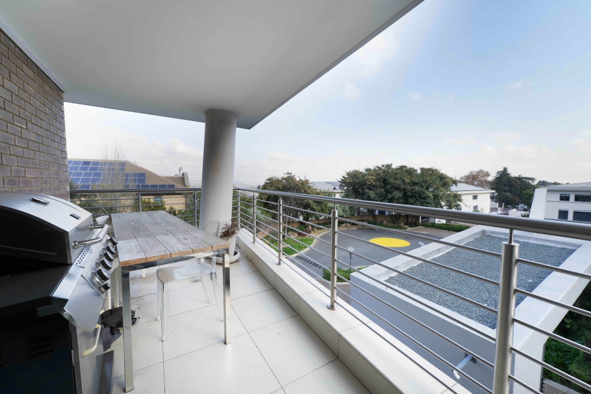 Apartment for sale in Bryanston, Sandton, 91 m²