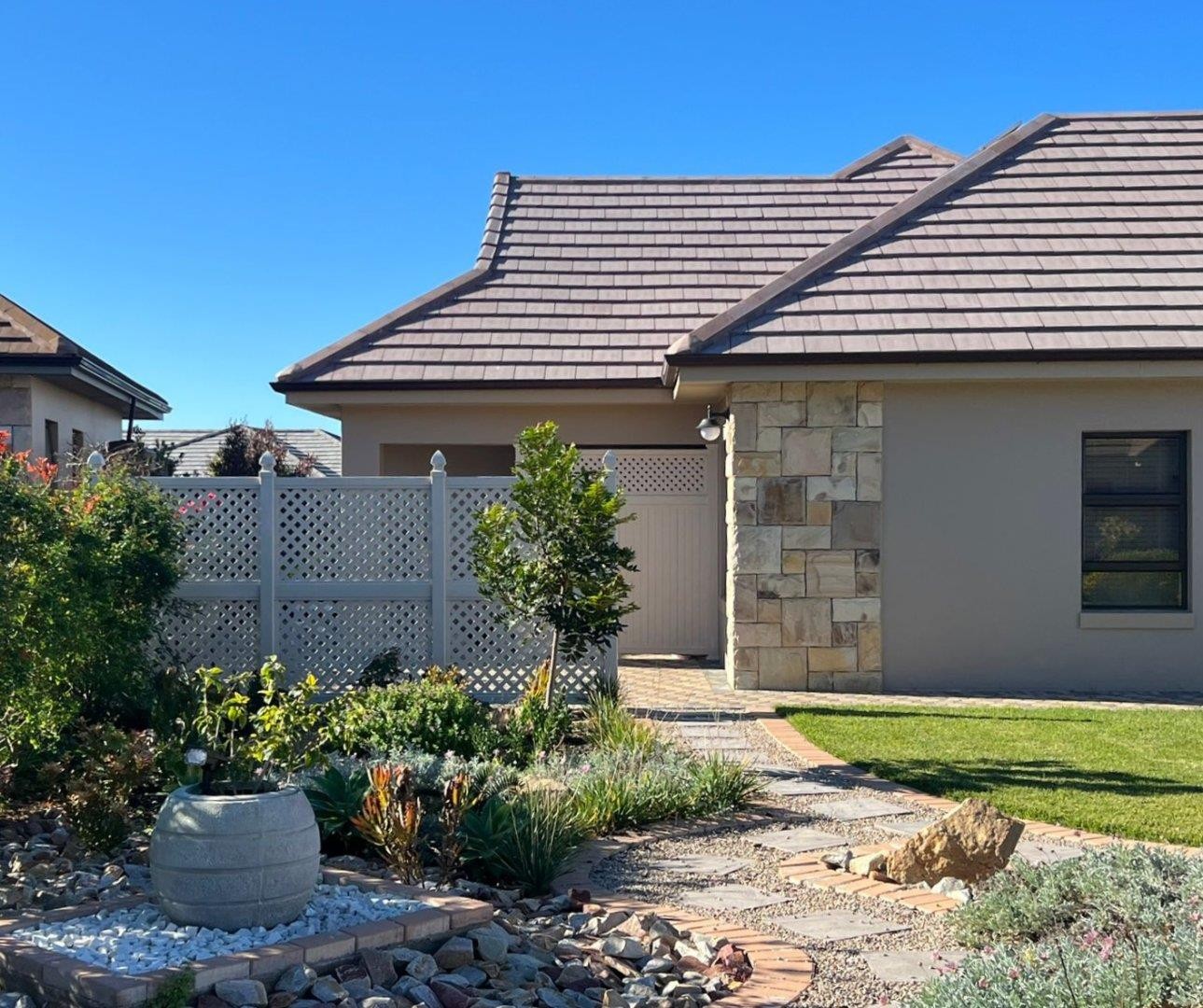 House for sale in Paradise Coast, Mossel Bay, 159 m²