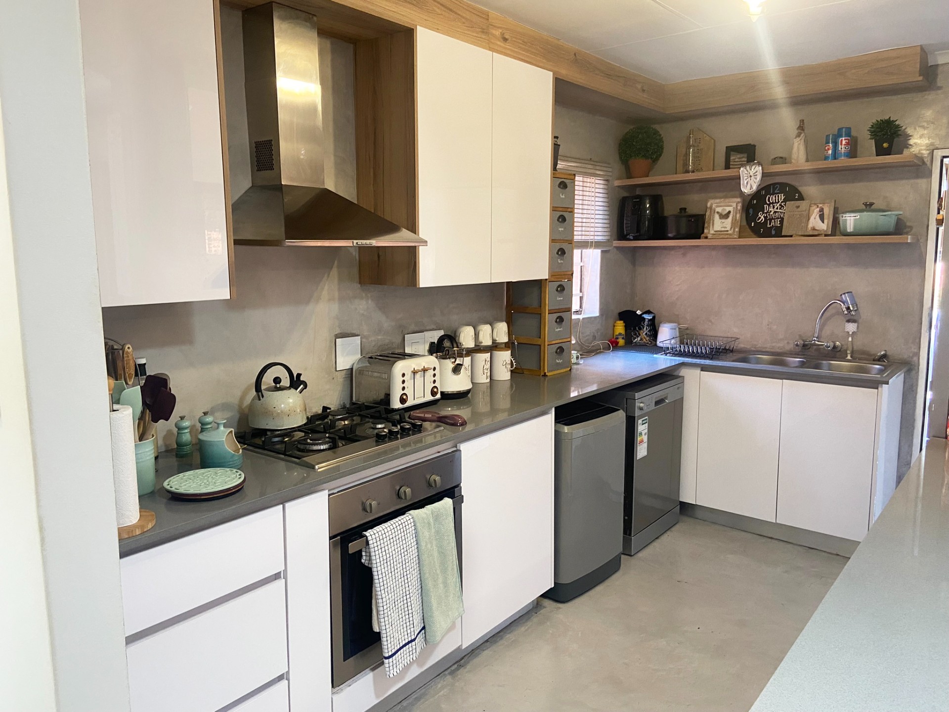 Townhouse for rent in Moreleta Park, Pretoria