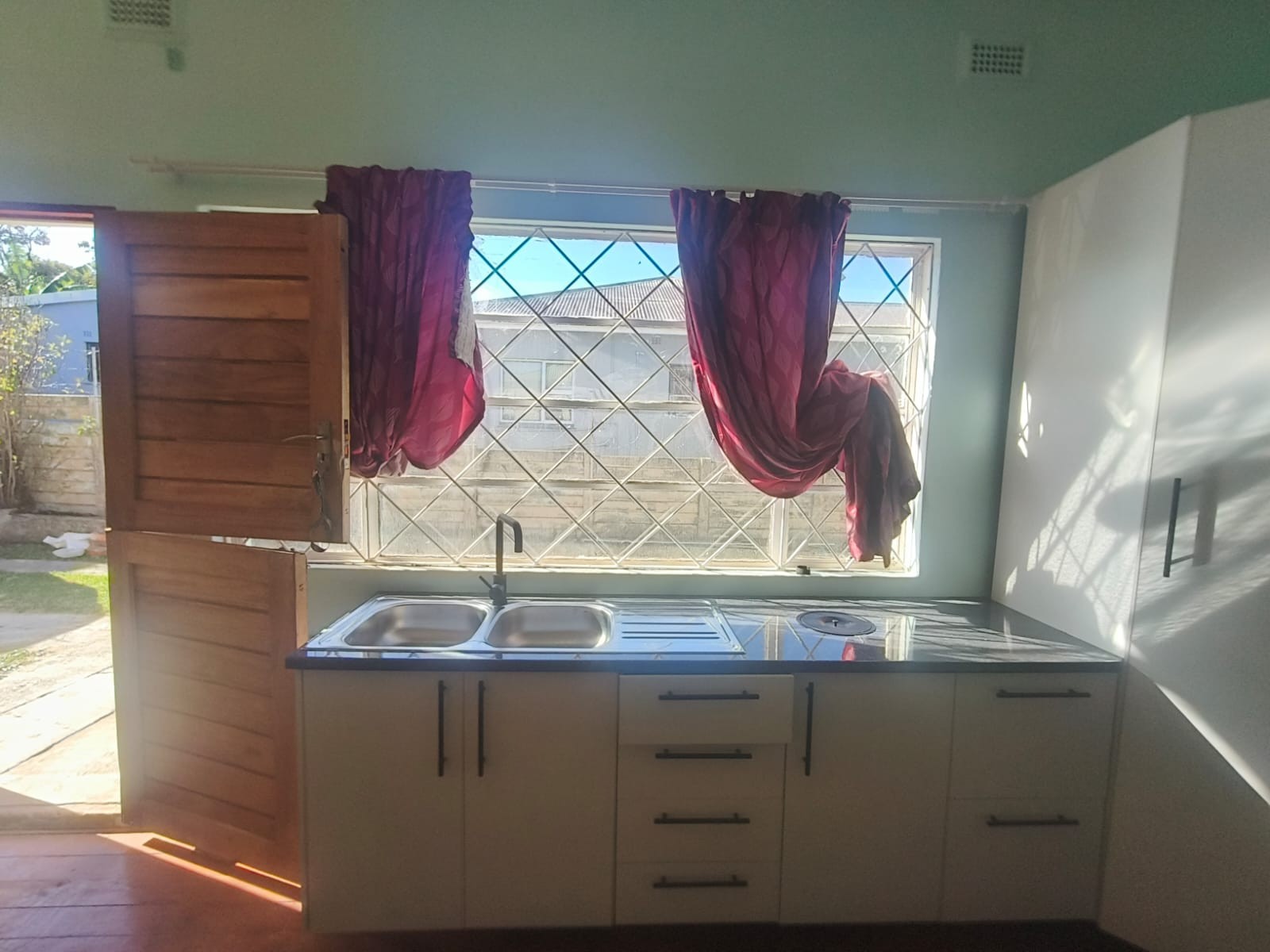 Duplex for rent in Cambridge, East London