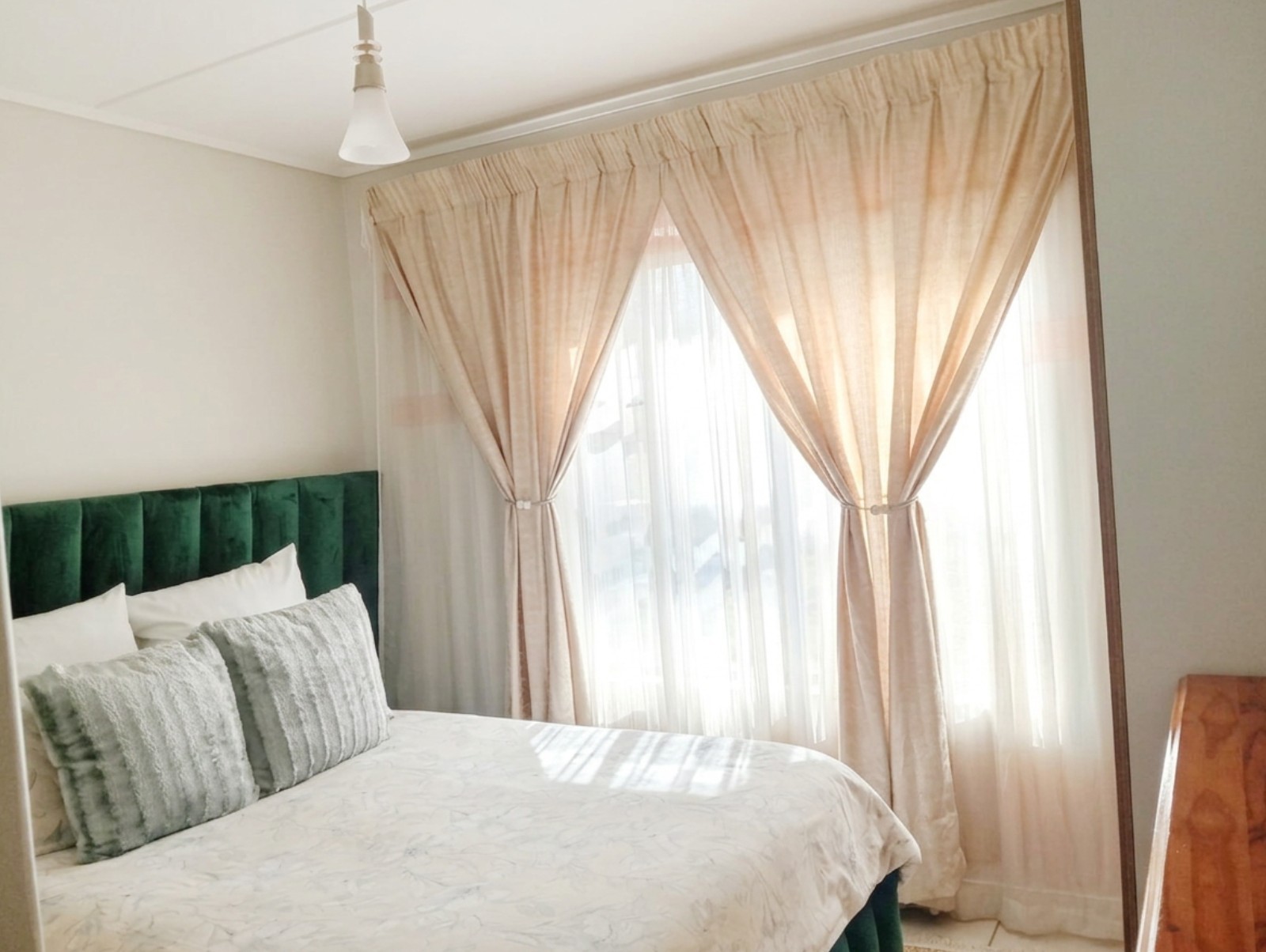 Apartment for sale in Linbro Park, Sandton, 65 m²