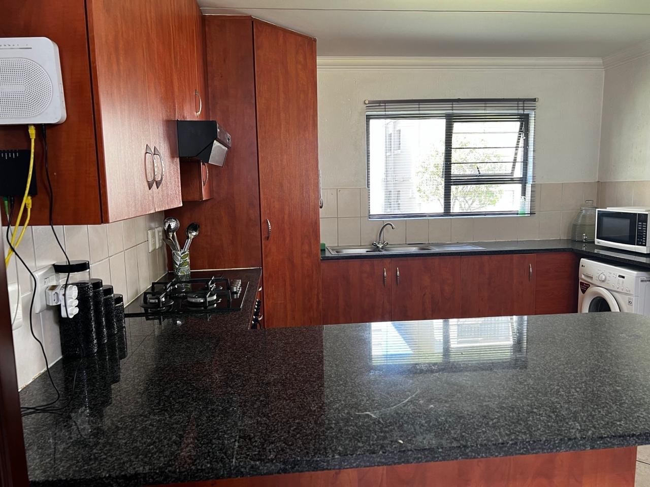 2 Bedroom Ground Floor Apartment available in Sunninghill, Sandton 5