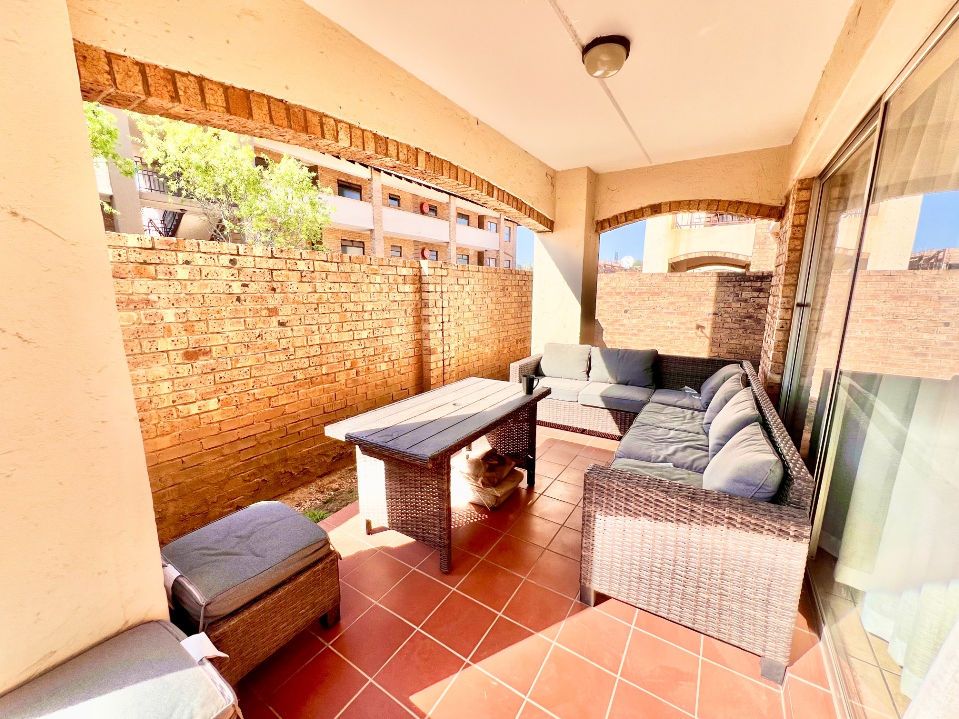 Apartment for rent in Midridge Park, Midrand, 86 m²