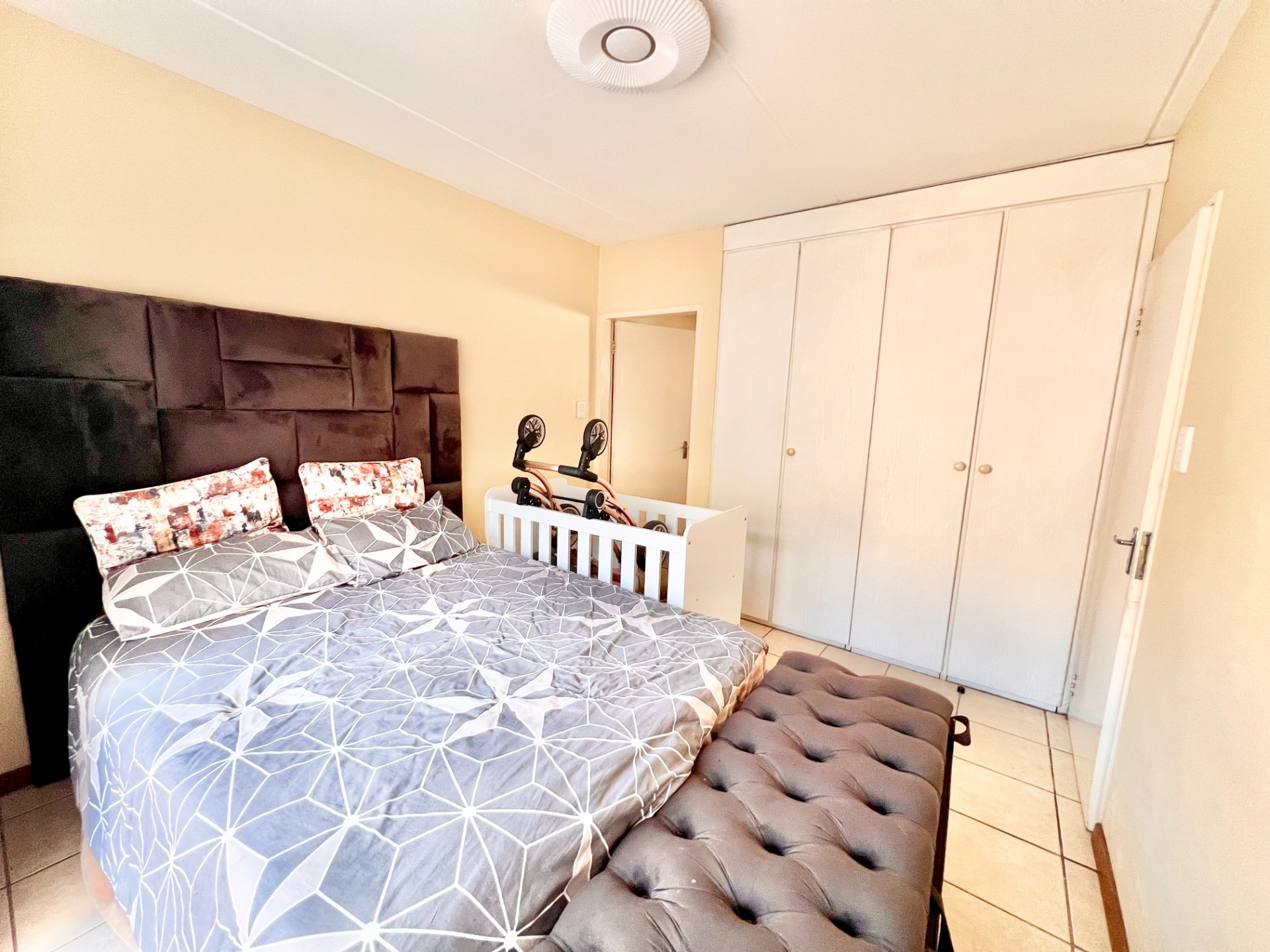 Apartment for rent in Midridge Park, Midrand, 86 m²