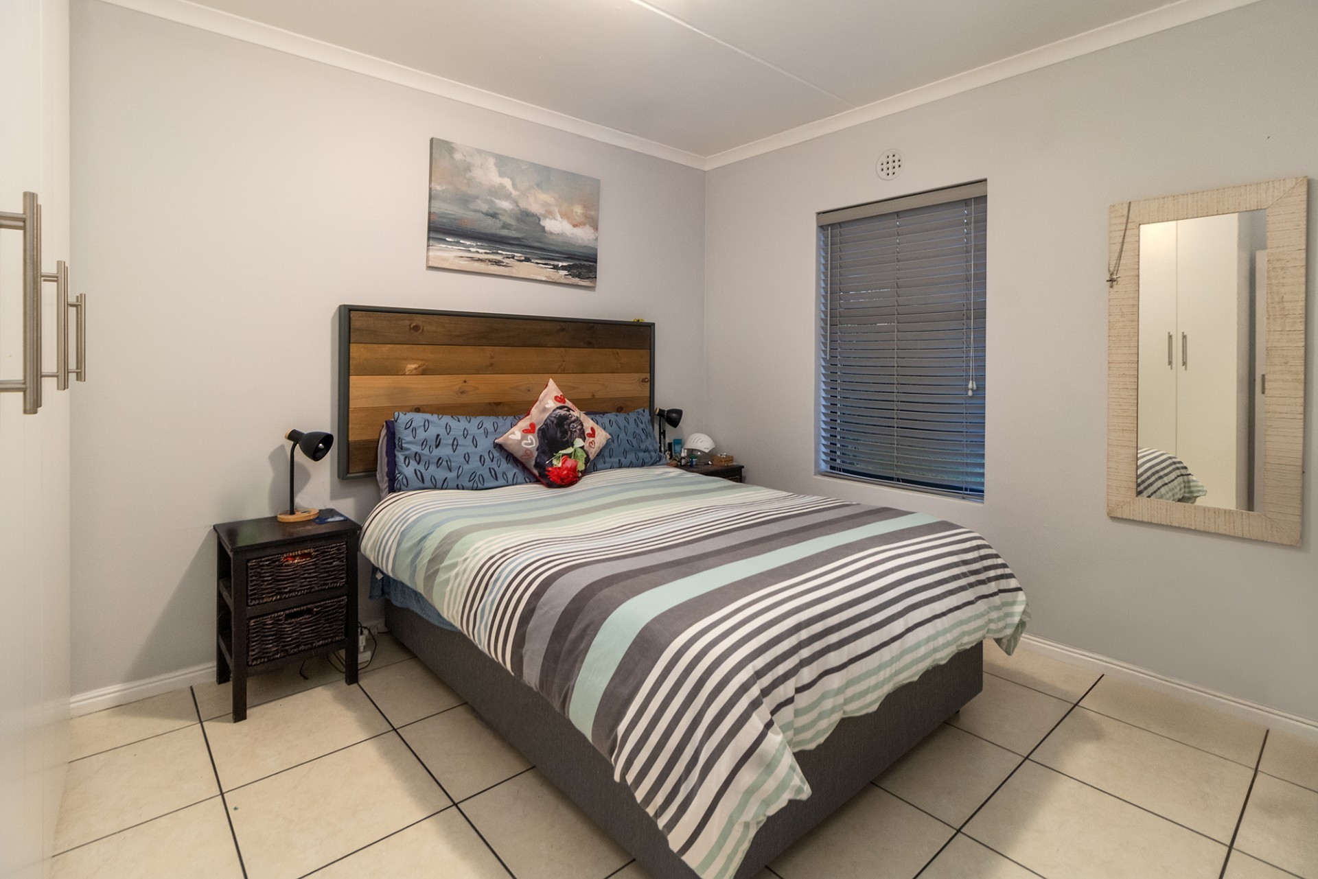 Apartment for rent in Burgundy Estate, Milnerton