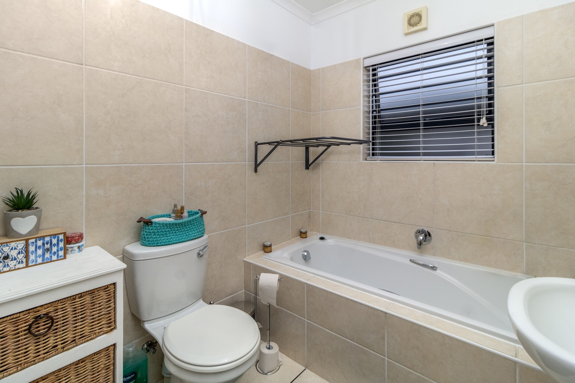 Apartment for rent in Burgundy Estate, Milnerton