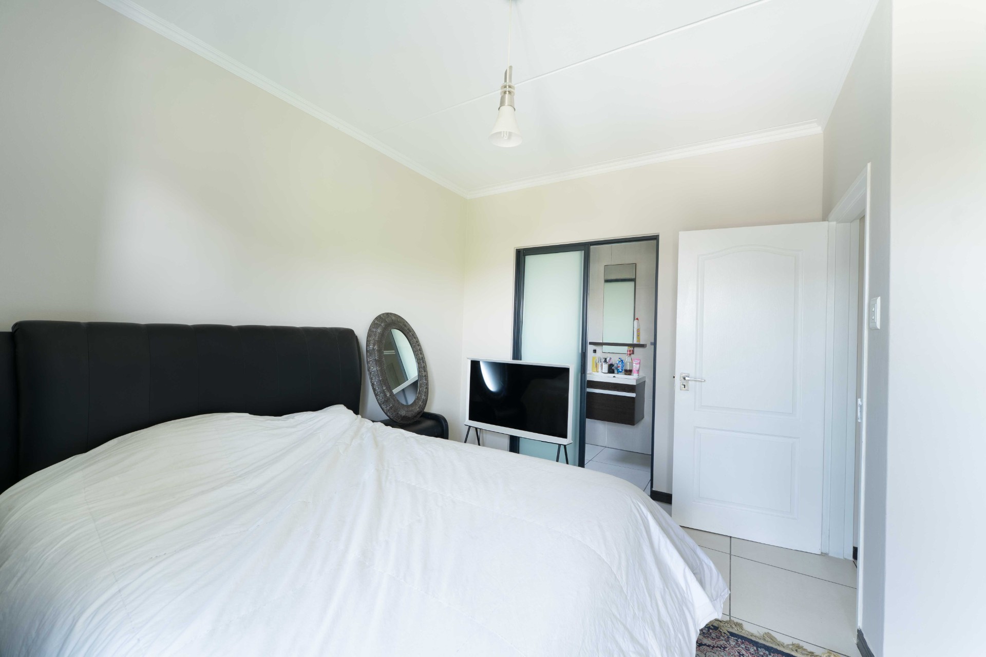 Apartment for sale in Fourways, Sandton, 87 m²