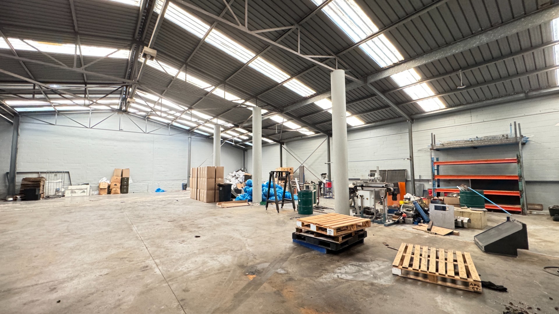Warehouse for rent in Killarney Gardens, Milnerton, 2945 m²