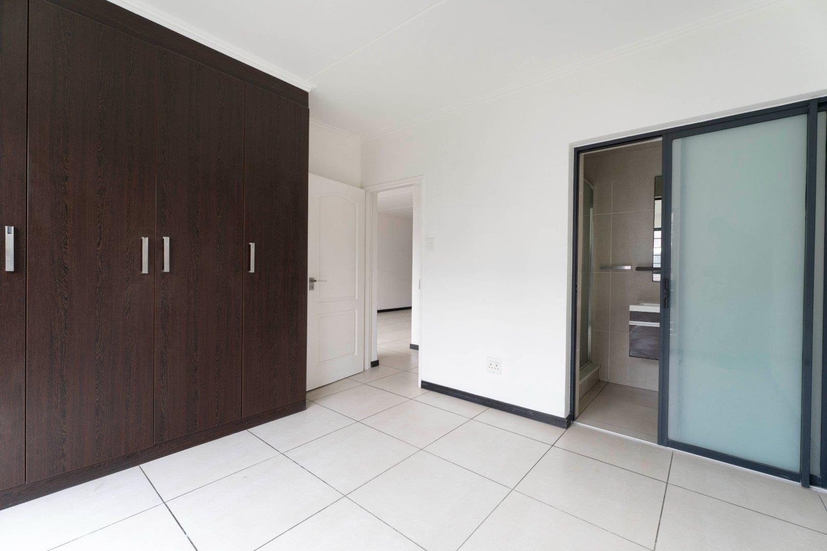 3 Bedroom Ground floor Apartment for sale at The William Fourways, Sandton 5