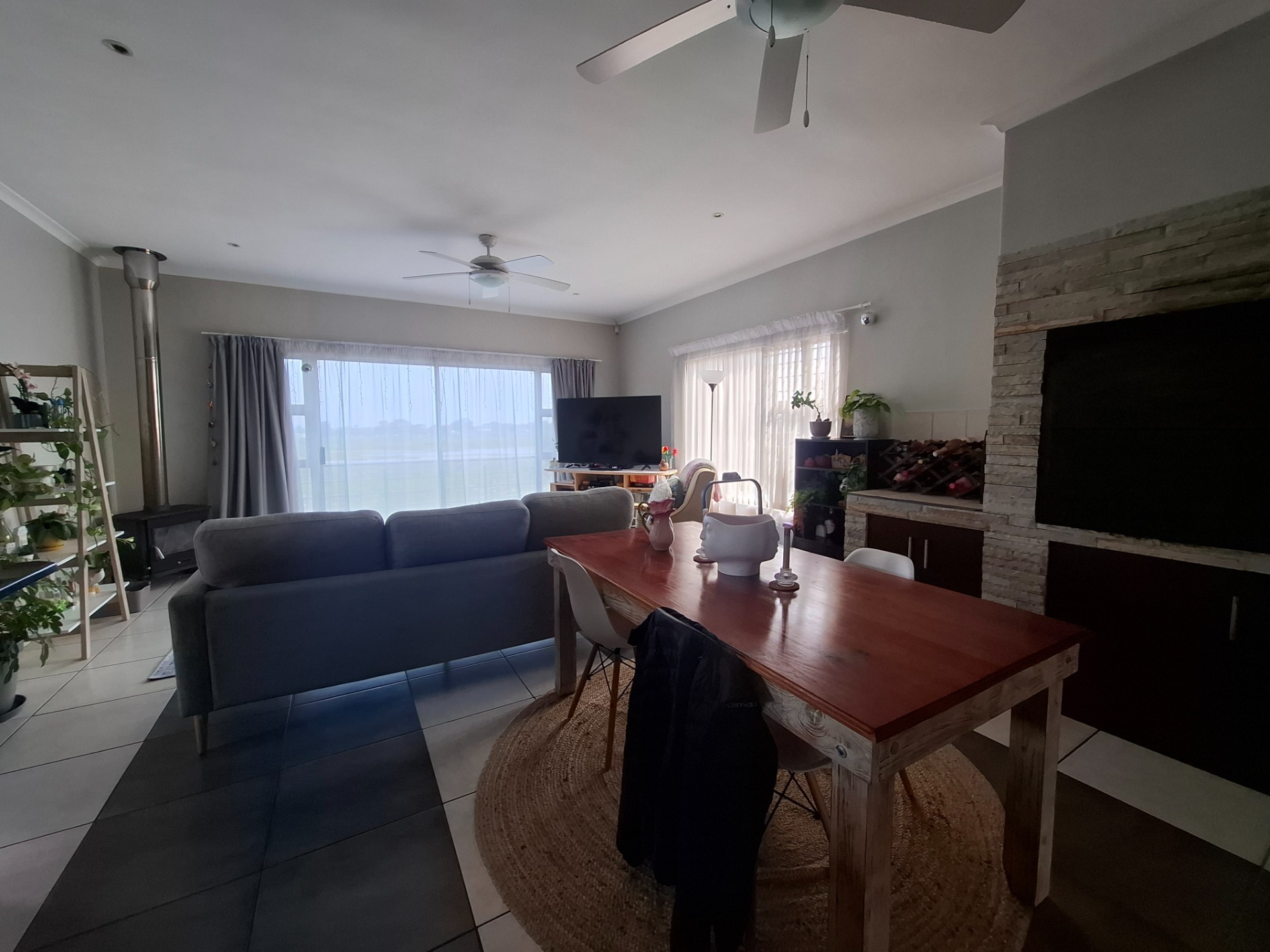 Apartment for rent in Monte Vista, Goodwood