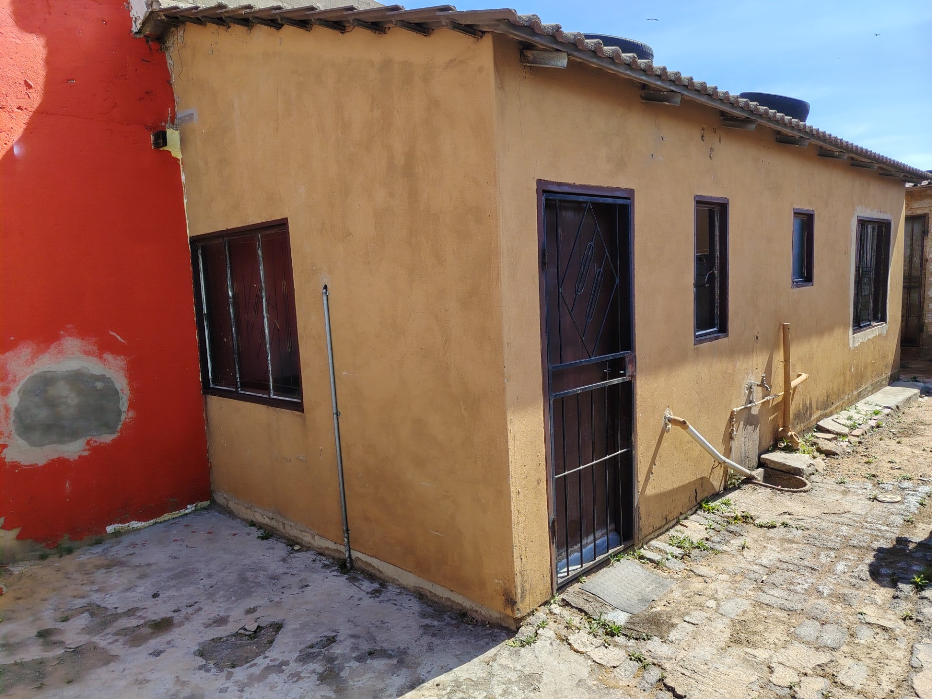 House for sale in Esselen Park, Kempton Park, 190 m²