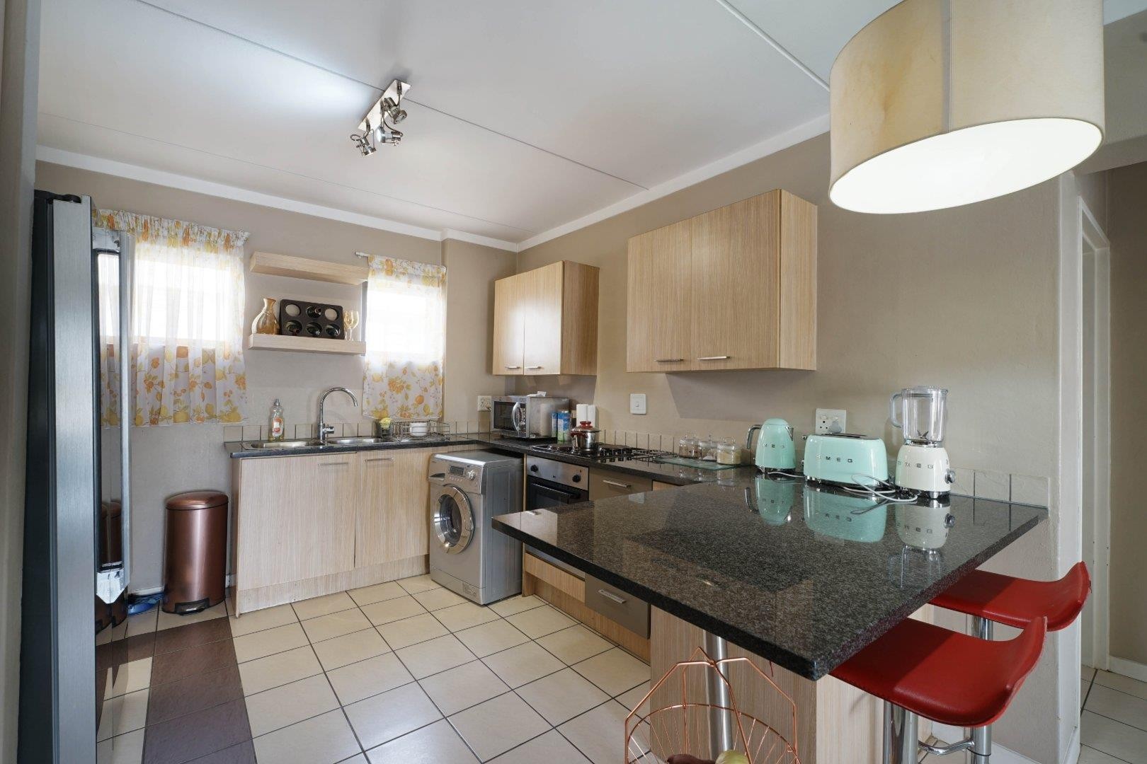 Apartment for sale in Dainfern, Sandton, 66 m²