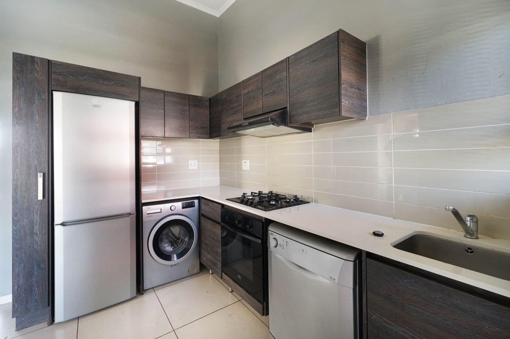 Apartment for rent in Fourways, Sandton, 53 m²