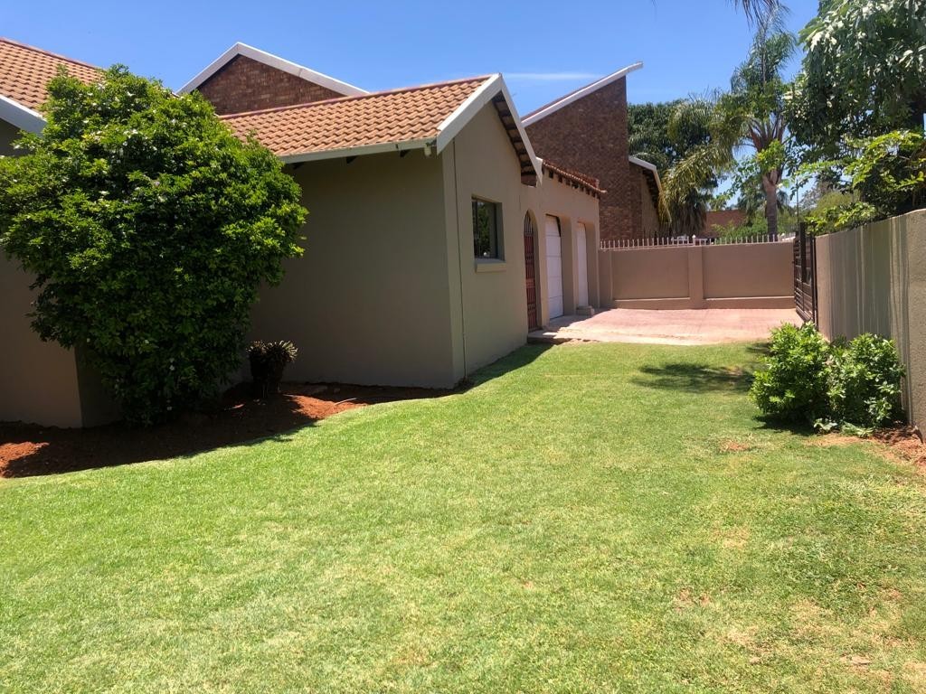 House for sale in The Orchards, Akasia, 928 m²