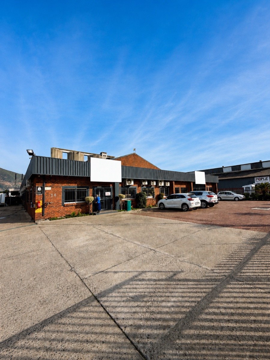 Industrial Property for rent in Paarl Central, Paarl, 1136 m²