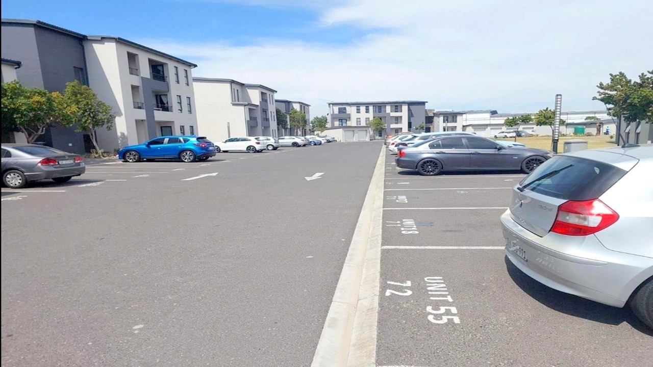 Apartment for sale in Parklands North, Blouberg, 75 m²