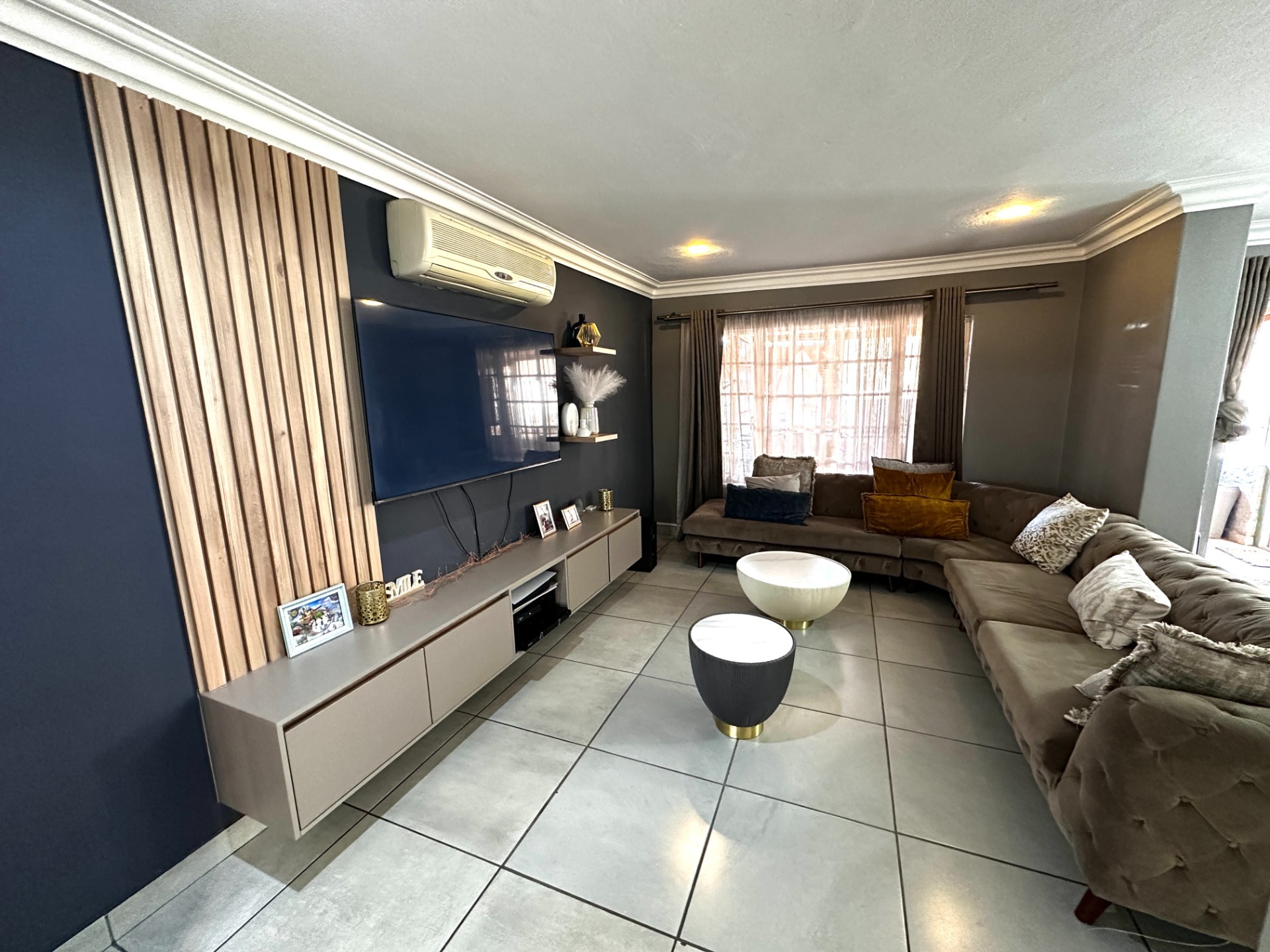 Townhouse for sale in Capital Park, Pretoria, 184 m²