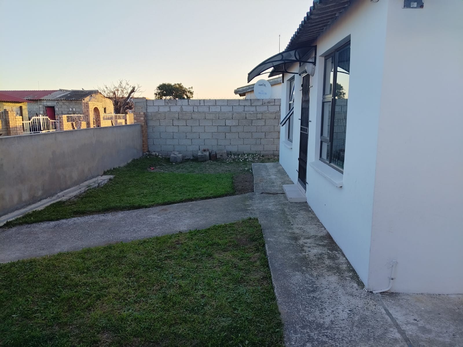 House for sale in Kwazakhele, Port Elizabeth, 45 m²